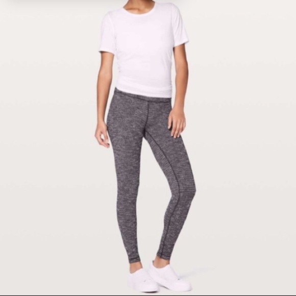 lululemon athletica Pants - Lululemon Wunder Under Hi-Rise Tight *28"